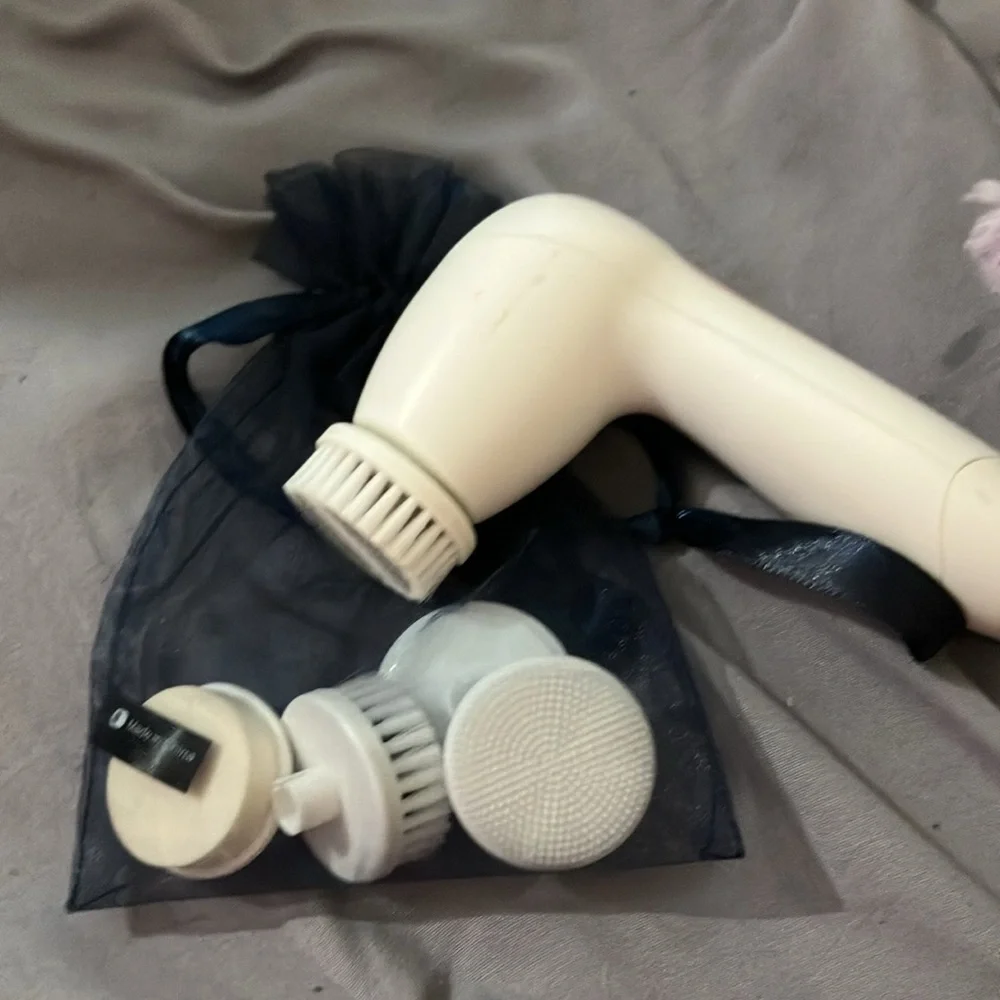 Bundle!!!! - Picture 4 of 9